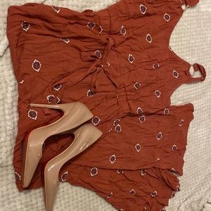 Cute Flirty Romper! *Shoes NOT included